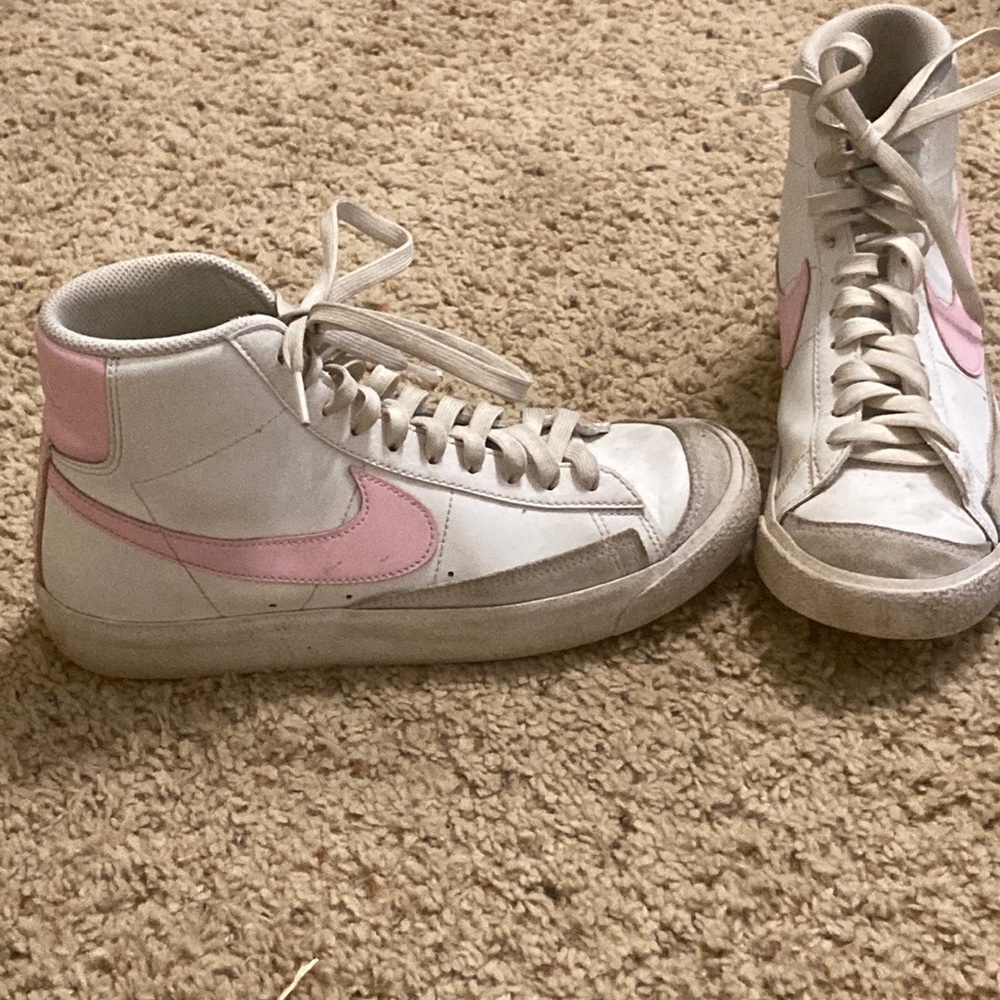 Nike Blazer Mid ‘77